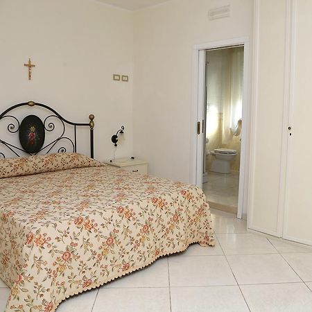 L'Airone Hotel Margherita di Savoia Kültér fotó